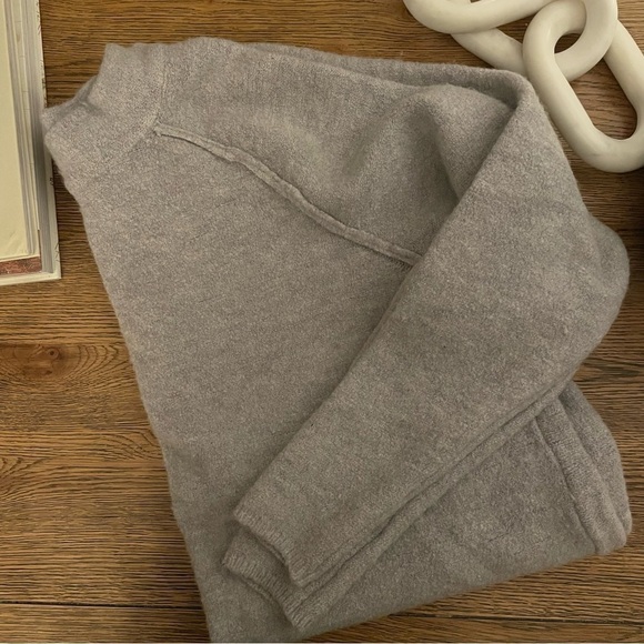 Free People Bubble Crew Neck Pullover Sweater in Light Gray - Picture 3 of 3